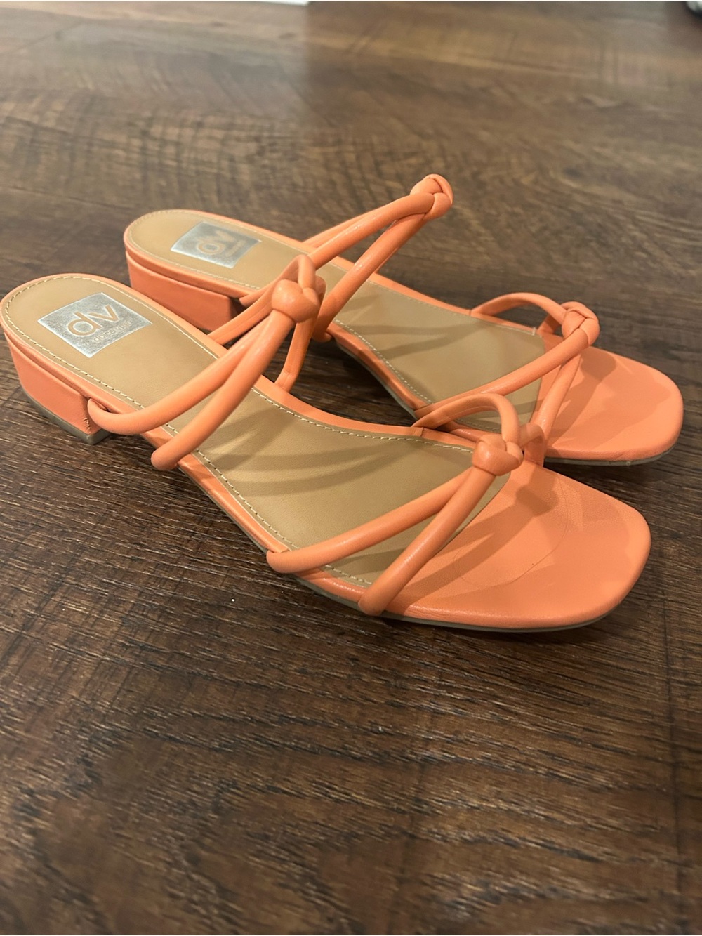 DV by Dolce Vita Coral Knot-Strap Low Block Heel Sandals